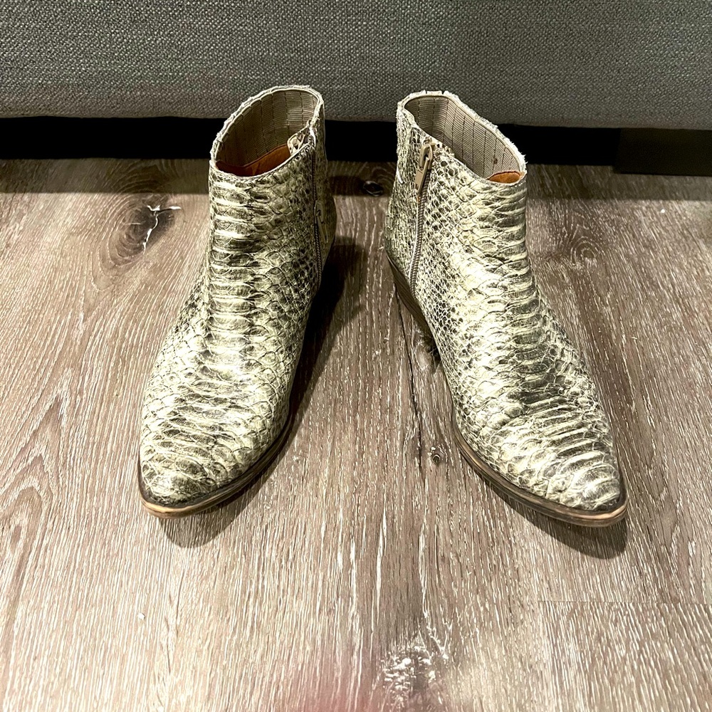 Lucky brand booties